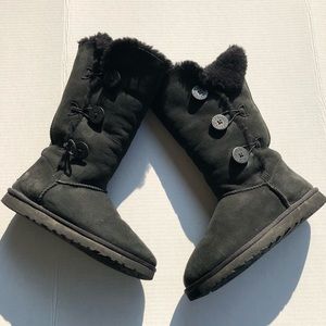 Black Ugg Boots